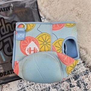 Hydrojug Pro Water Bottle Sleeve Citrus Blue Yellow Fruit